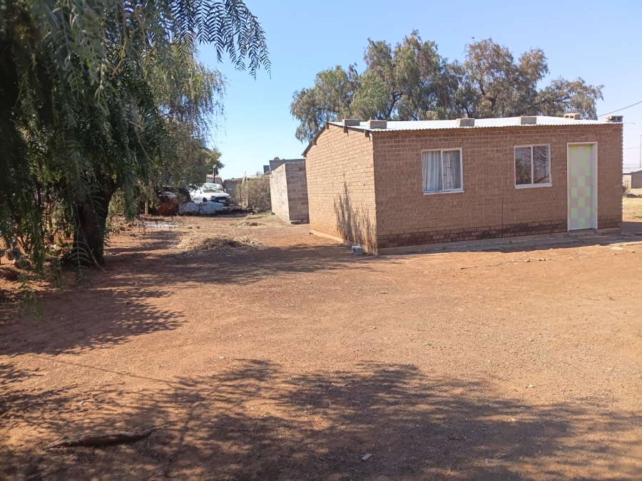  Bedroom Property for Sale in Botshabelo Free State